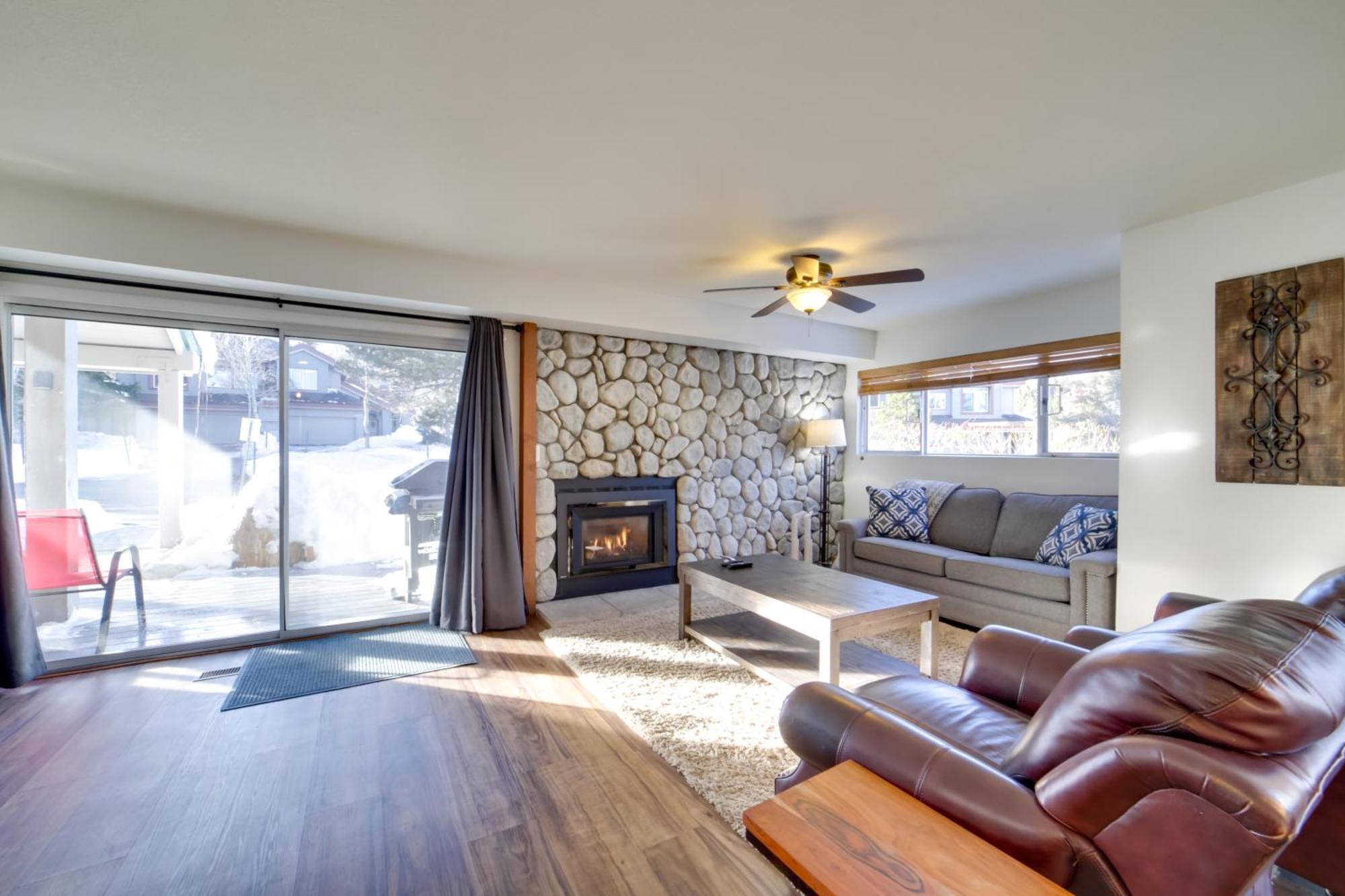 Snowcreek Resort Condo With Deck At Mammoth Mountain 马姆莫斯湖 外观 照片